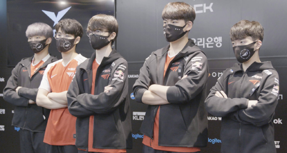 挑战中的坚 挑战中的坚