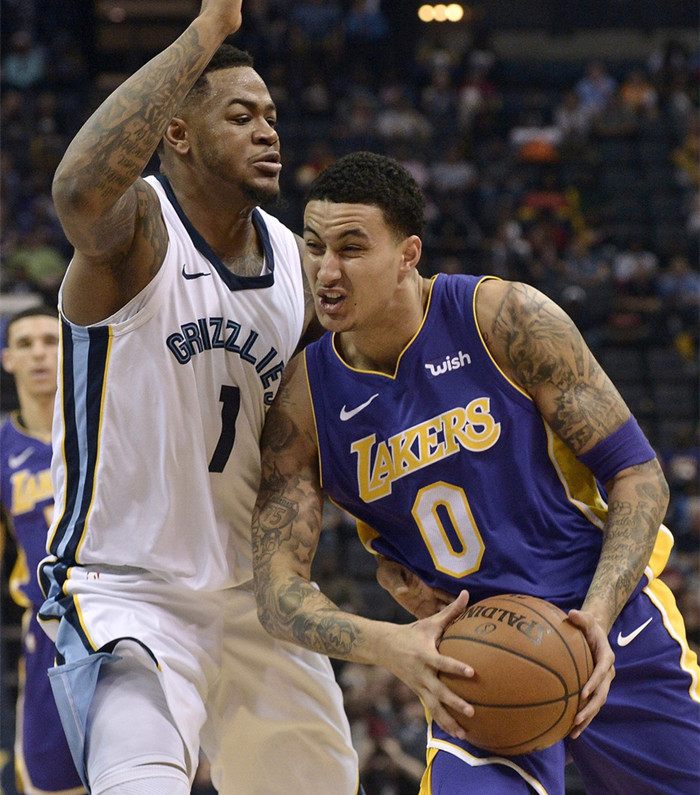 斯在主场打 斯在主场打