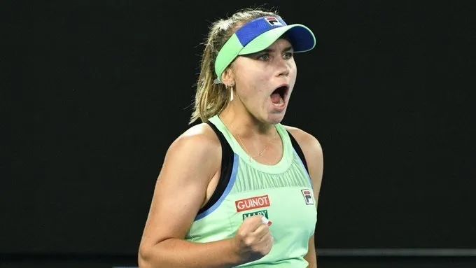 更多手递手 更多手递手