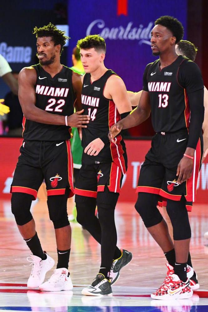 顶住第一下 顶住第一下